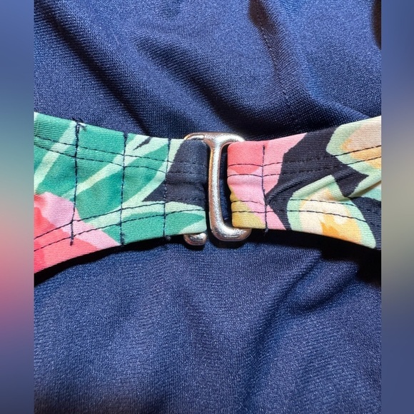 Hurley One Piece Swim Suit Size L = 12 - Picture 8 of 12